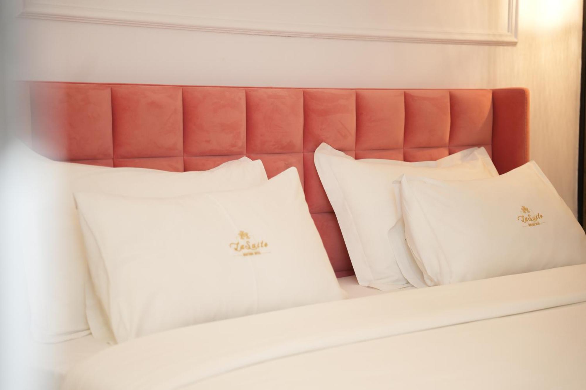 La Suite Boutique Hotel Tirana Kültér fotó