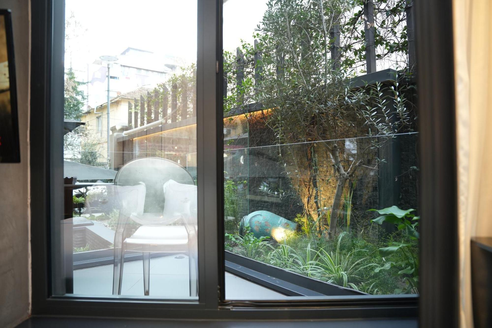 La Suite Boutique Hotel Tirana Kültér fotó