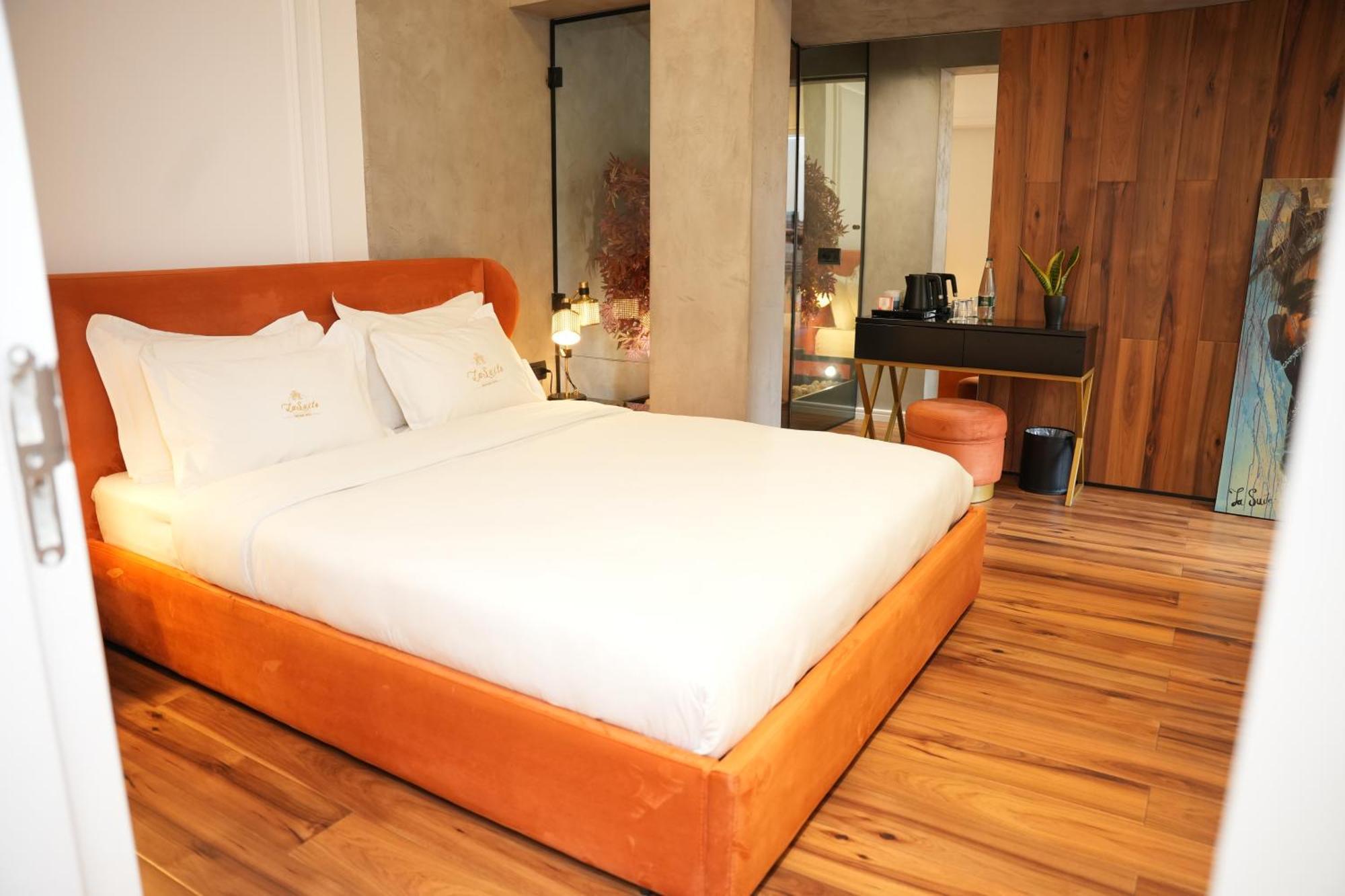 La Suite Boutique Hotel Tirana Kültér fotó