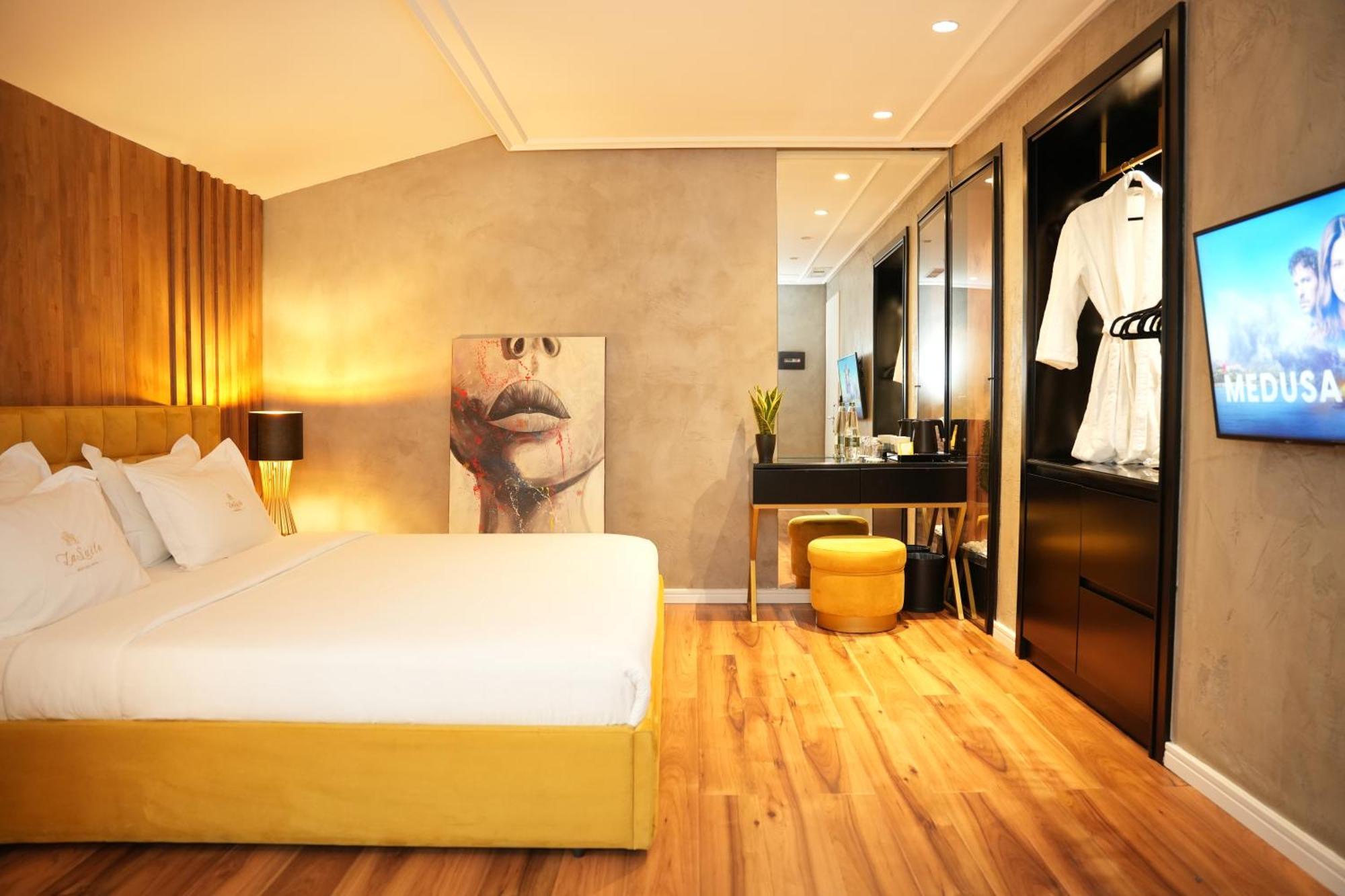 La Suite Boutique Hotel Tirana Kültér fotó