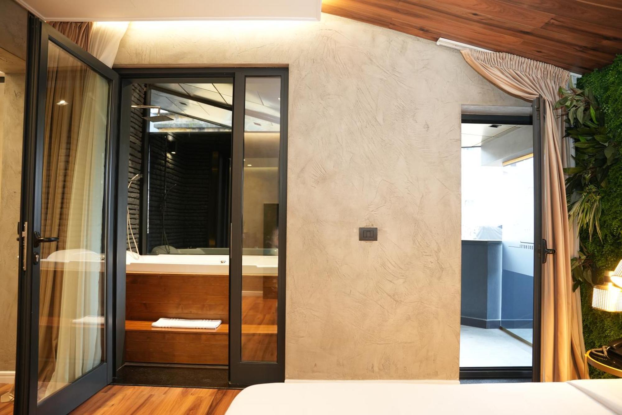 La Suite Boutique Hotel Tirana Kültér fotó